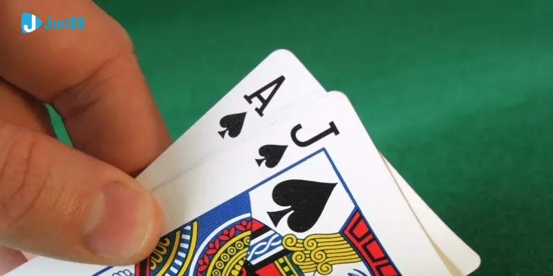 Chiến lược chơi xì dách hiệu quả cho người mới tại Jun 88