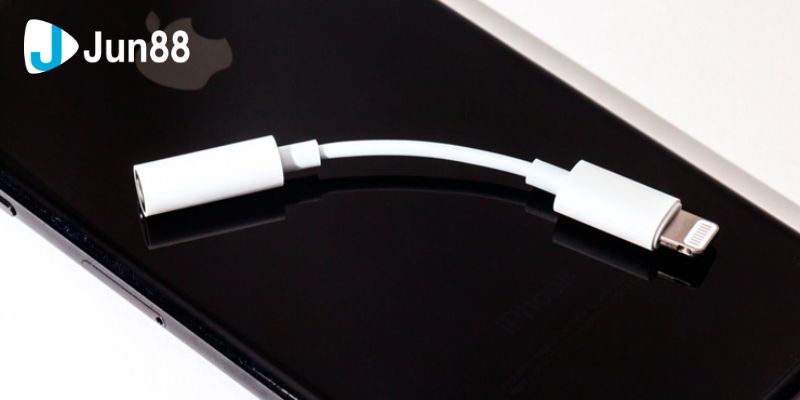 Apple có thể ngừng sản xuất phụ kiện gây nhiều tranh cãi 4 Apple 3