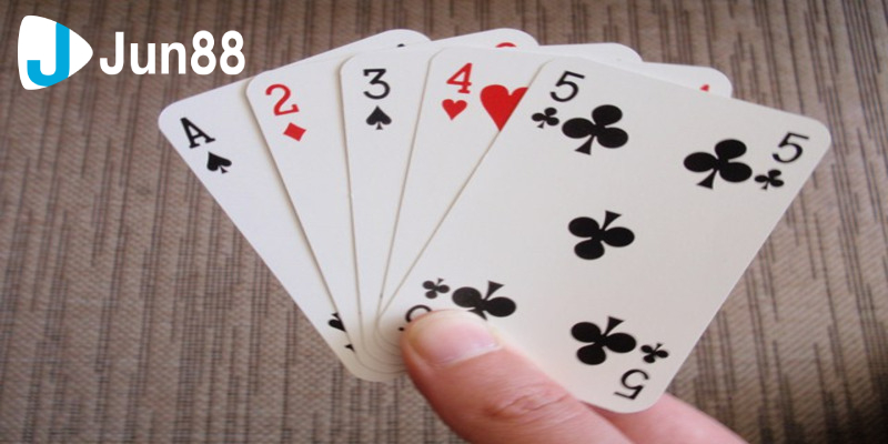 Bộ bài giúp người chơi chặt heo đỏ hiệu quả 